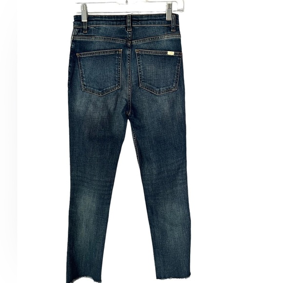 NWT Maje Medium Wash Denim Pants with Raw Hem Size 27 - Picture 7 of 7